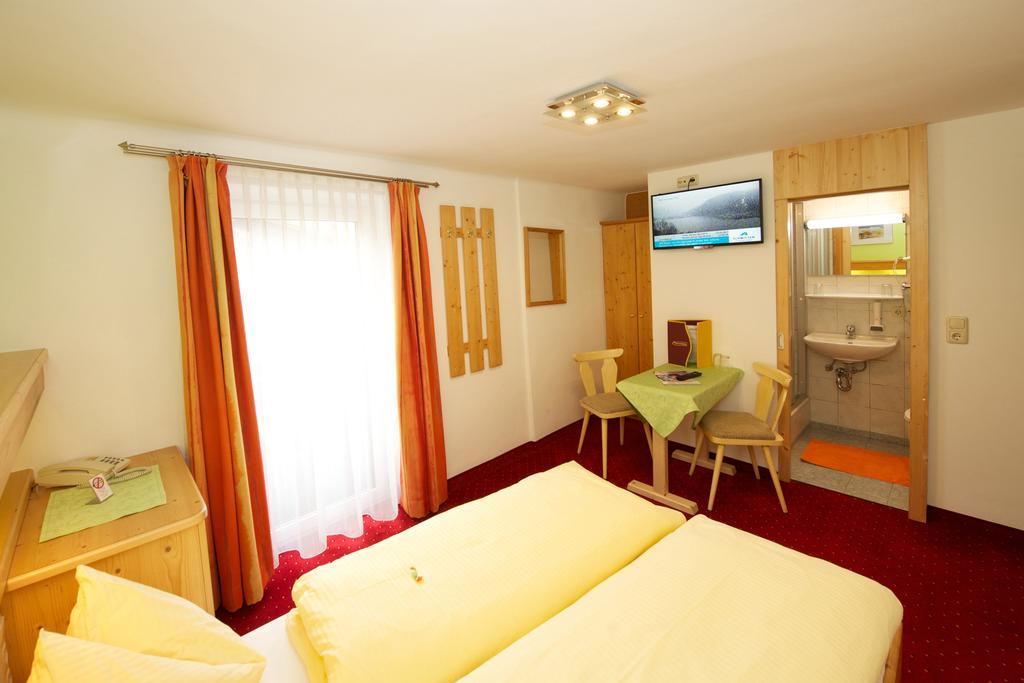 Pension Alpenrose Zell am See Exterior photo